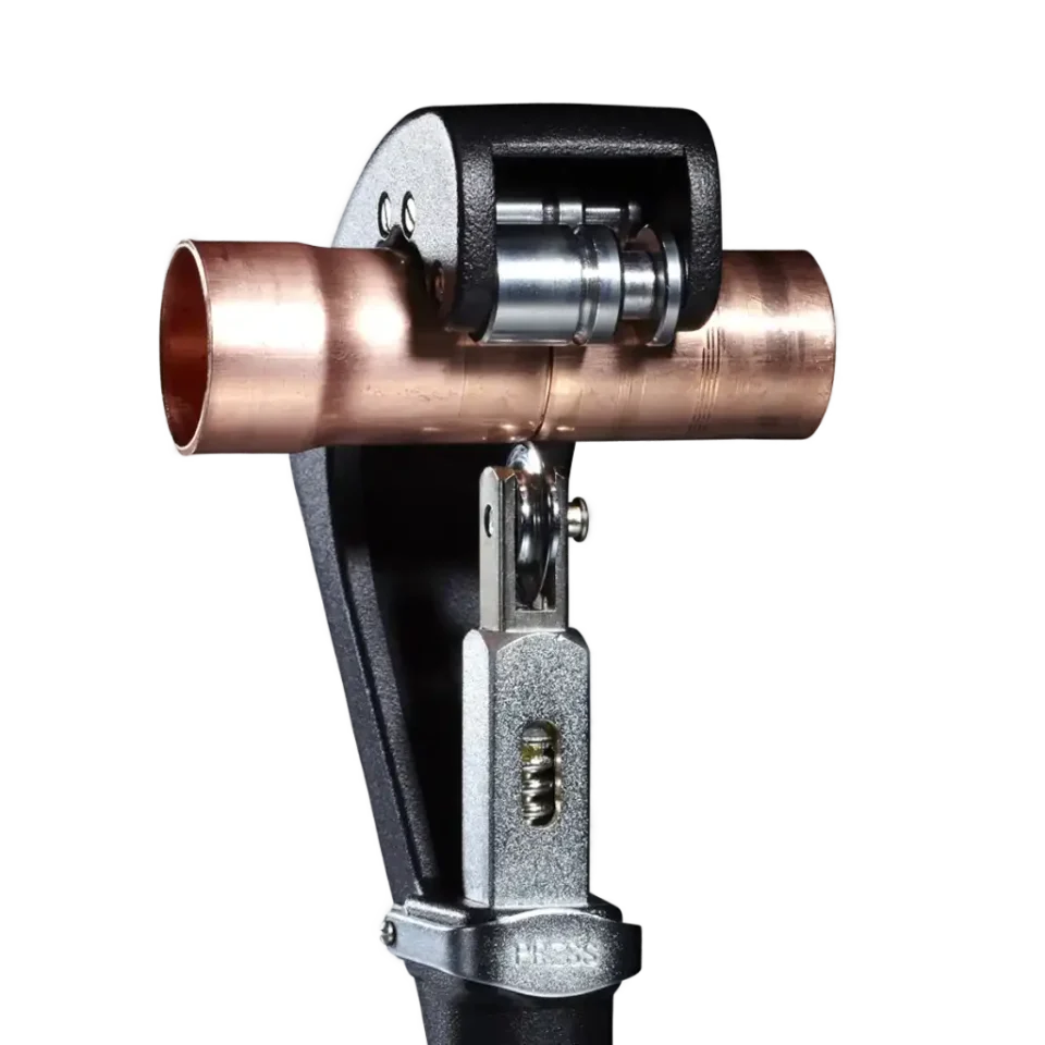 BTC500 BlackMax® Quick-Slide Tube Cutter 3/8″ to 2 5/8″